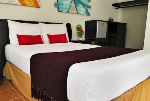 Hotel Villas Del Mar Puerto Morelos Bagian luar foto
